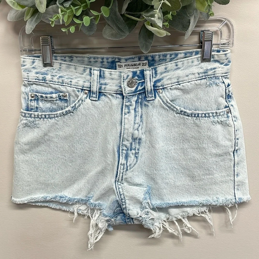 Pull&Bear Mom Jean Cutoff Denim Shorts EUR 32